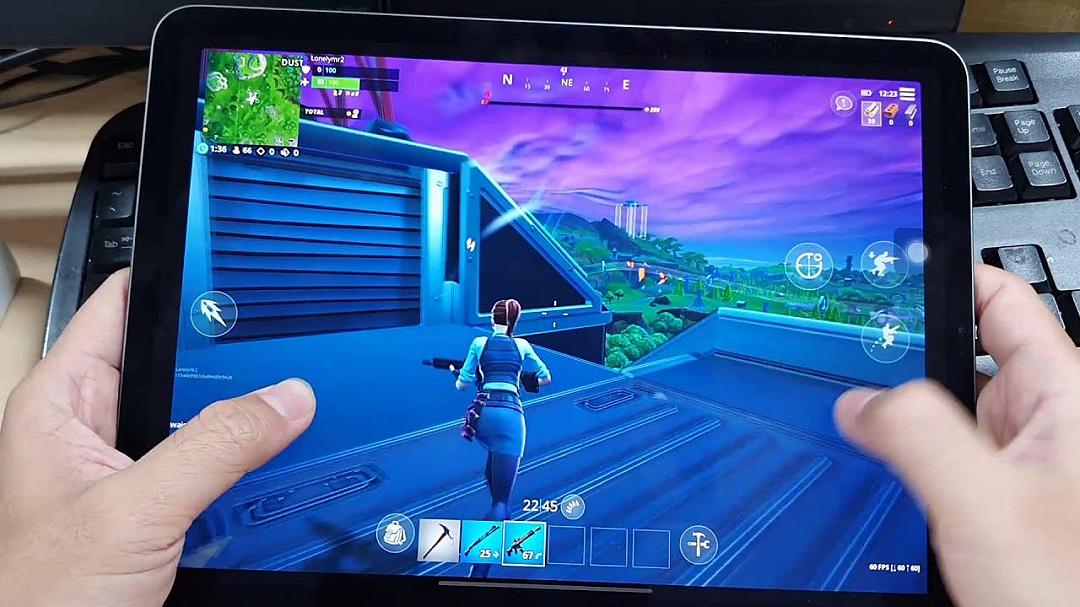 Fortnite, su eBay spunta un iPad con il gioco venduto ad un prezzo stellare