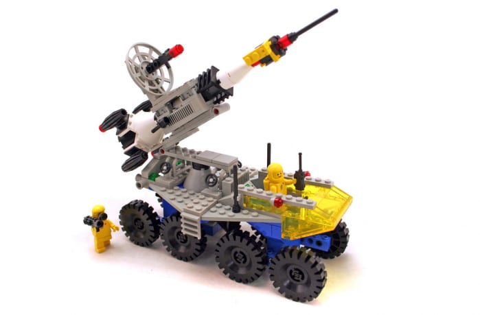 lego mobile rocket transport