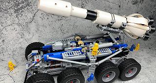 LEGO Mobile Rocket Transport: la versione aggiornata di Alexandre Rossier