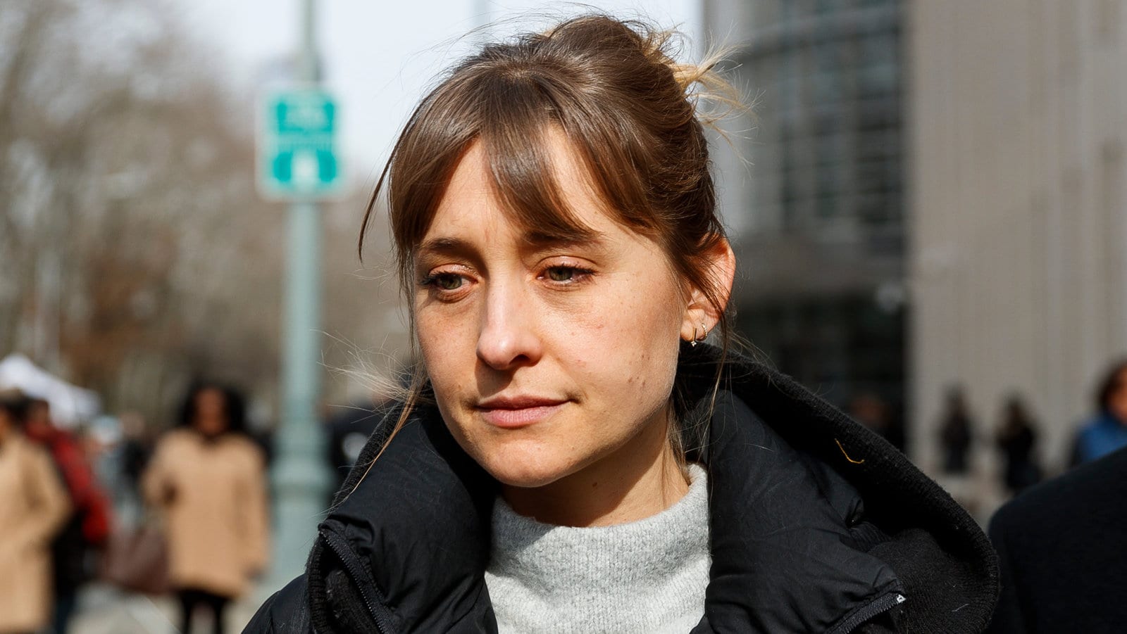 Allison Mack avrebbe tentato di reclutare un’altra co-star di Smallville