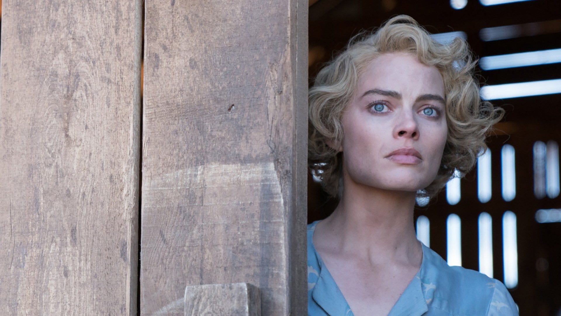 Dreamland: il trailer del film thriller con Margot Robbie protagonista