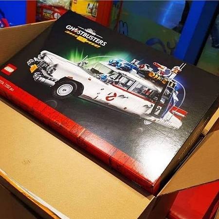 lego ecto-1