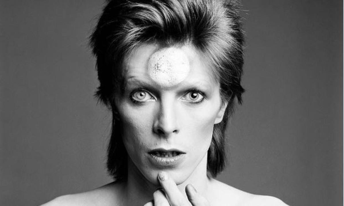 David Bowie: il documentario sull'icona pop è pronto, mostrerà tanto materiale inedito
