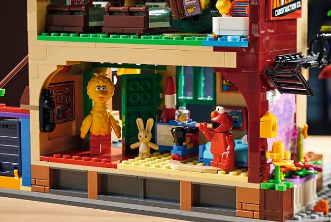 LEGO Ideas 123 Sesame Street