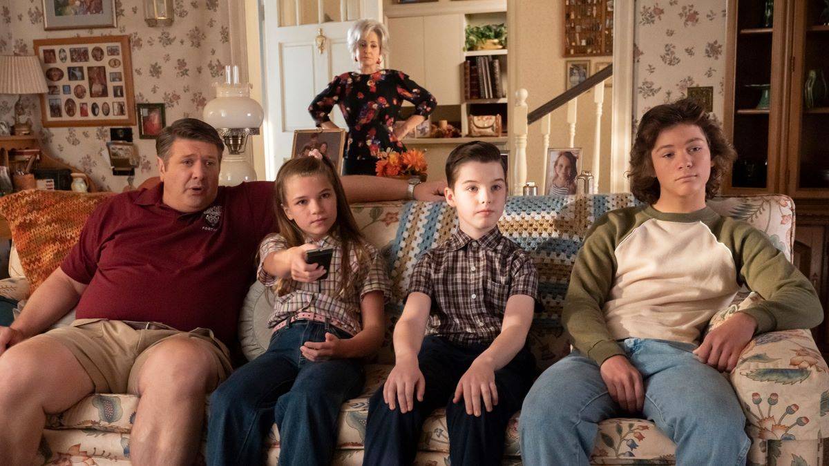 Young Sheldon: Sheldon si diploma nel promo della quarta stagione