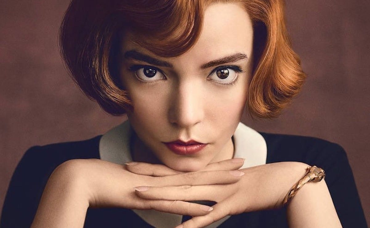 La regina degli scacchi: la parodia in cui Beth Harmon gioca a Indovina chi?