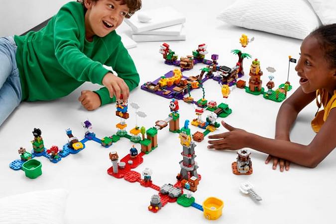 LEGO Super Mario
