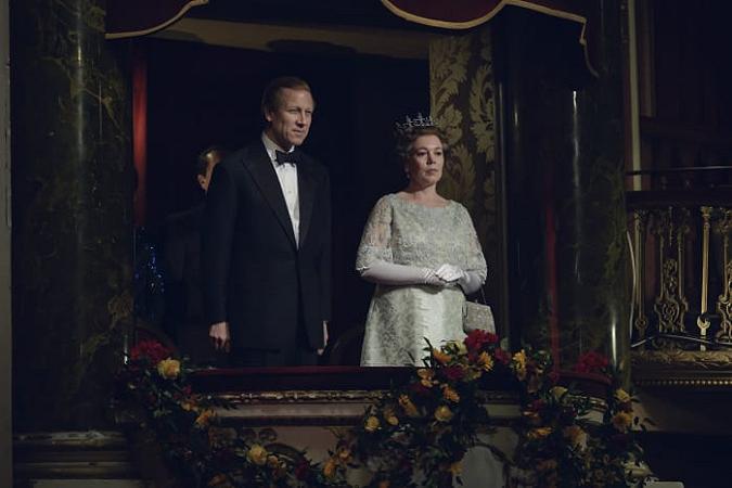 the-crown-4-recensione-serie-tv-netflix-olivia-colman