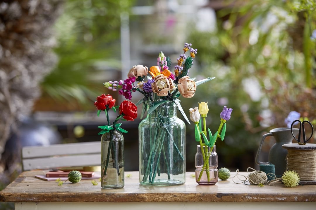 LEGO Botanical Collection: il bonsai ed il mazzo di fiori nella