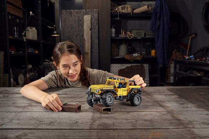 lego technic jeep wrangler