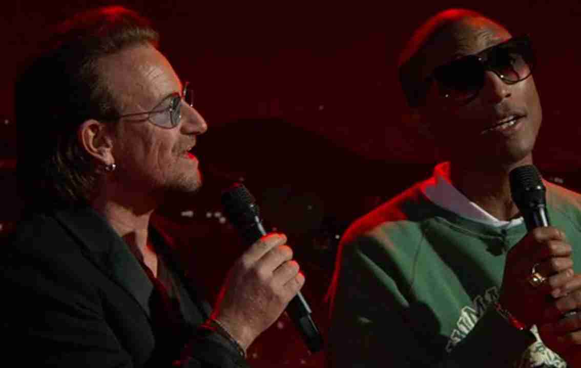 bono-pharrell-williams-Sing-2