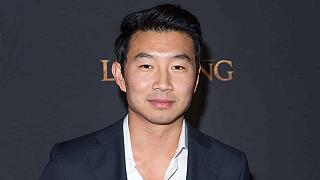 Arthur the King: Simu Liu entra nel cast del film con Mark Wahlberg