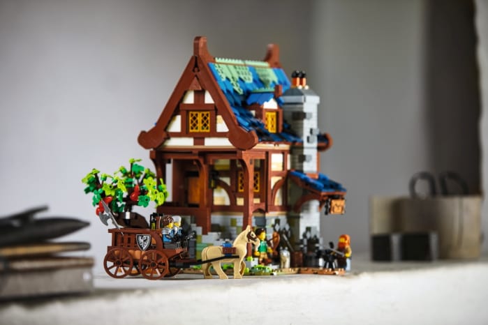 lego blacksmith set