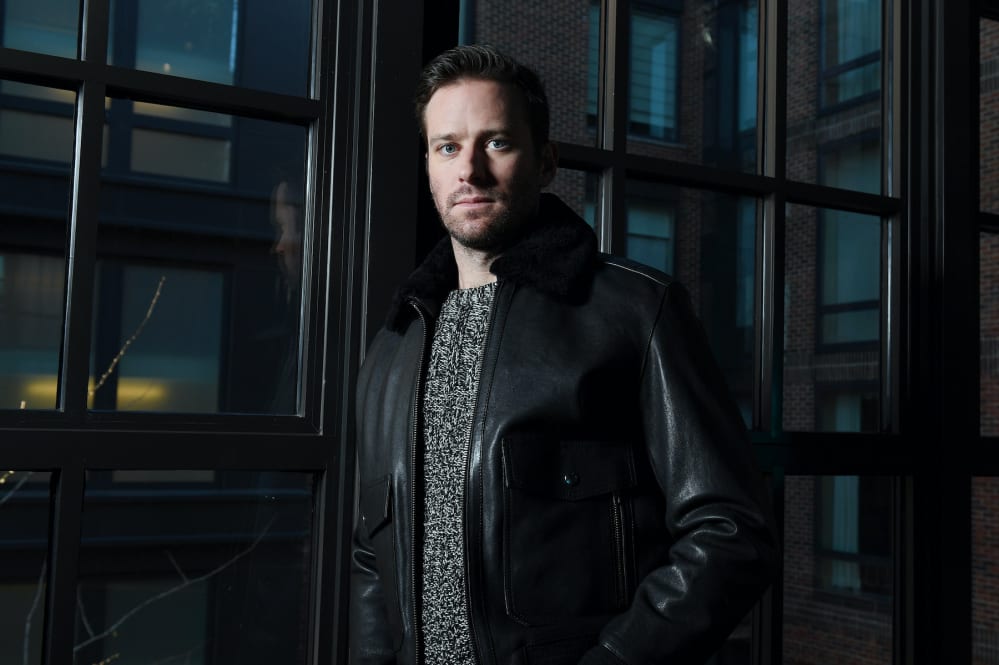 Armie Hammer lascia anche il ruolo della serie drammatica The Offer