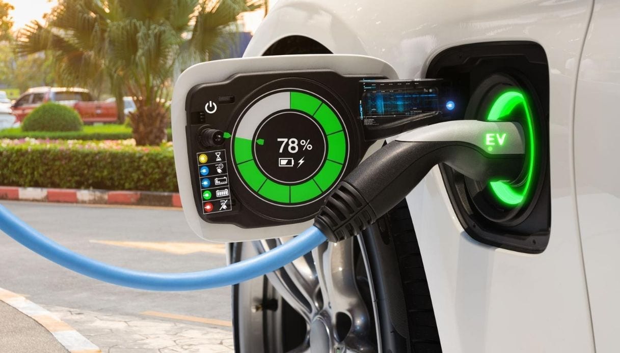 Auto elettriche, Germania e Olanda hanno da sole il 50% delle colonnine dell’intera Europa