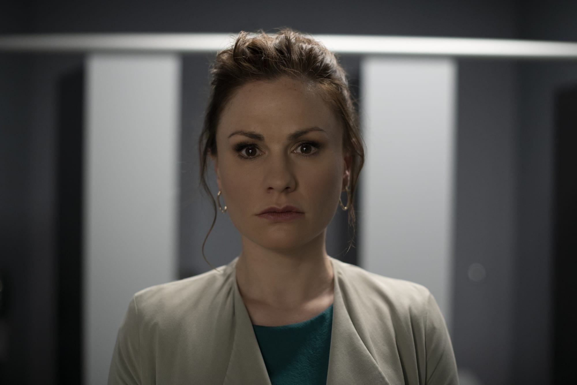 Flack: il trailer della nuova serie dark comedy di Prime Video