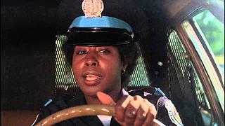 Marion Ramsey: addio all’agente Hooks di Scuola di polizia