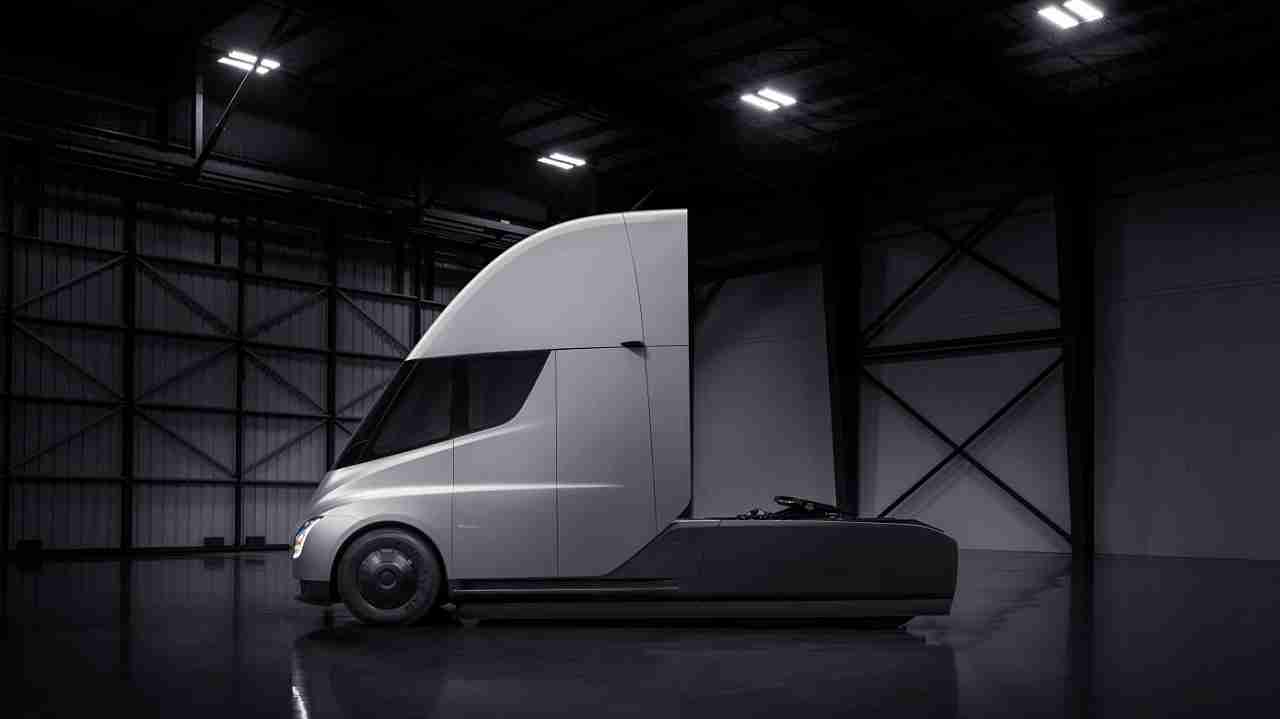 tesla semi