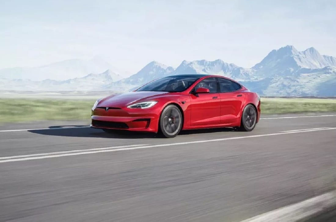 Tesla svela le nuove Model S e Model X: Cyberpunk 2077 giocabile a bordo
