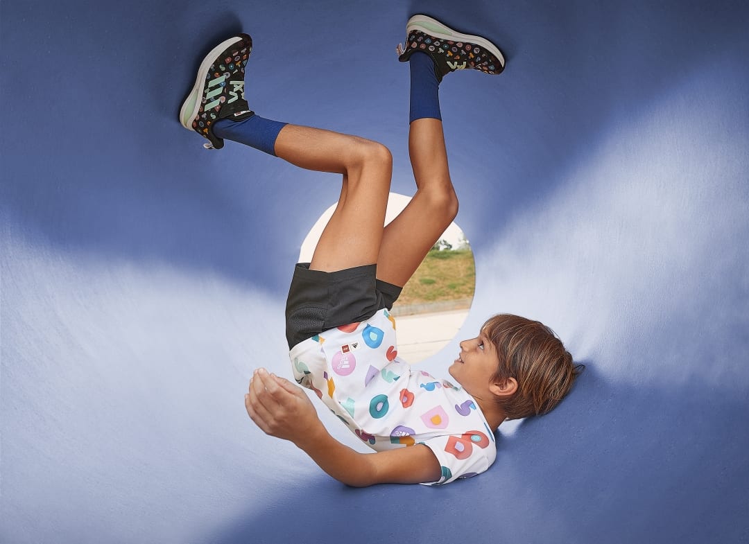 LEGO Adidas: annunciati i prossimi capi d’abbigliamento a tema DOTS e NINJAGO