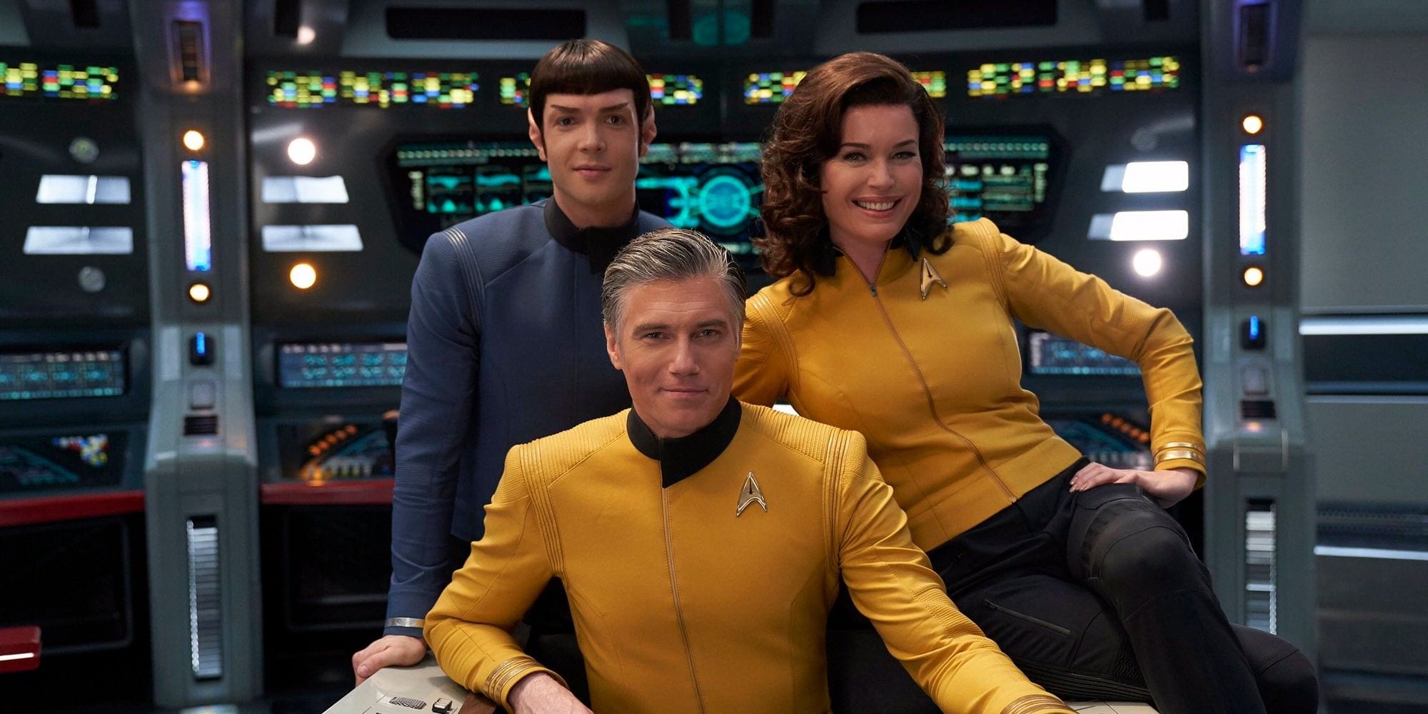 Star Trek: Ethan Peck a Toronto per le riprese di Strange New Worlds