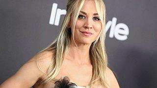 Golden Globes 2021: Kaley Cuoco in lacrime per la nomination (video)