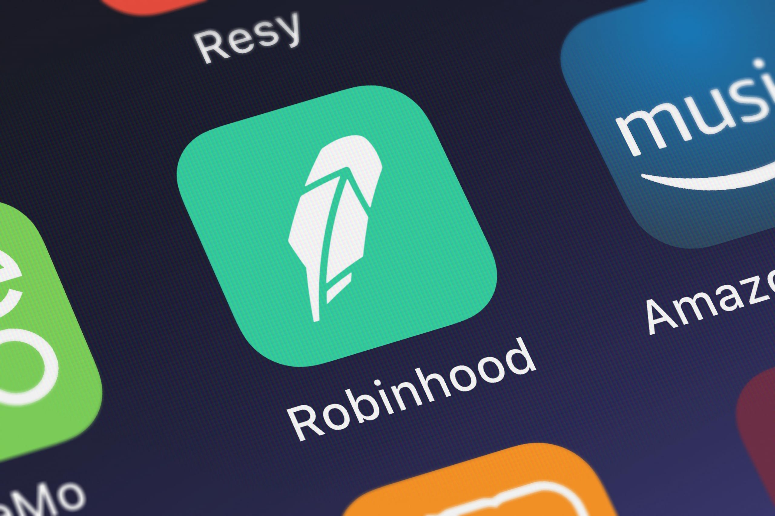Alphabet ha ridotto la sua partecipazione azionaria in Robinhood, Duolingo e alcune altre aziende quotate