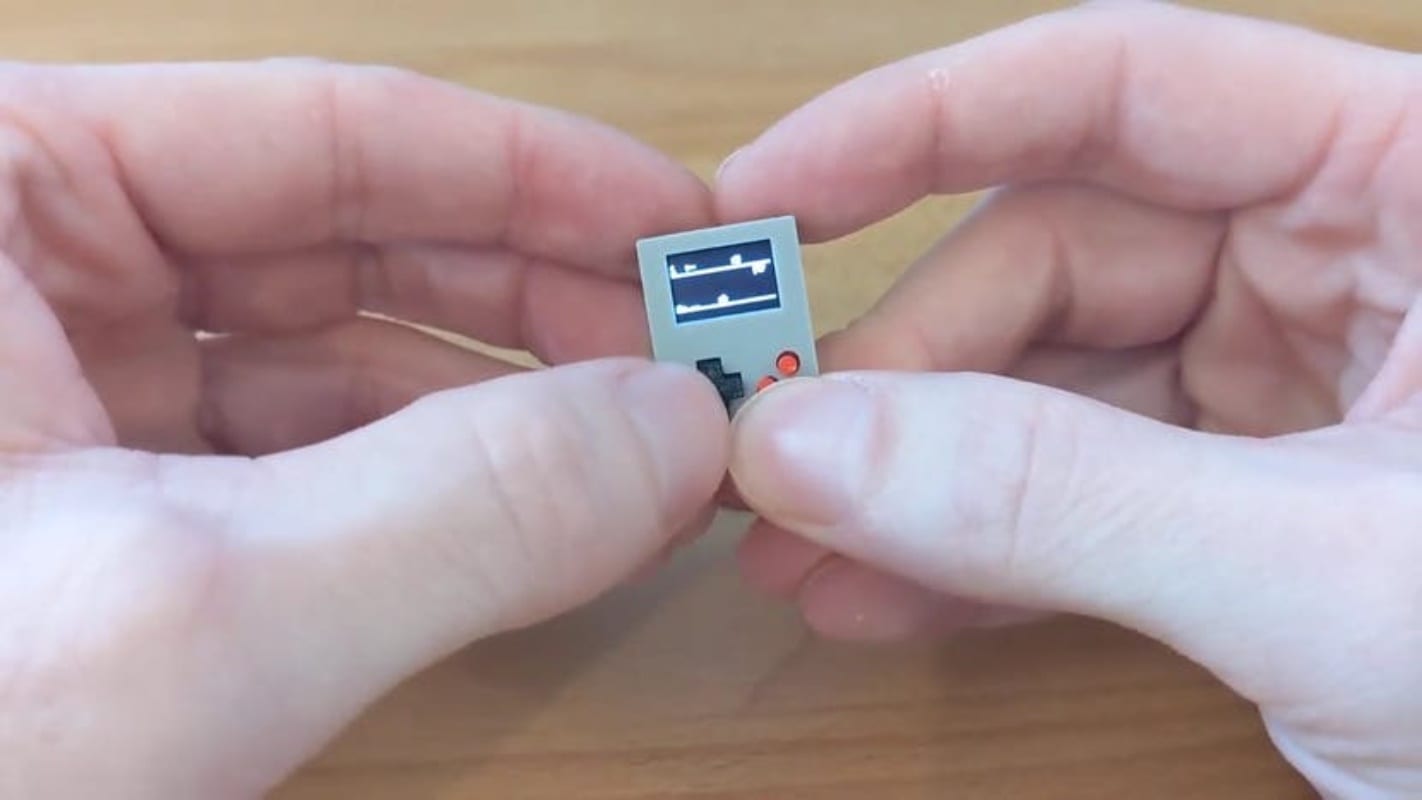 Arduboy sfida il record di console videoludica più piccola al mondo