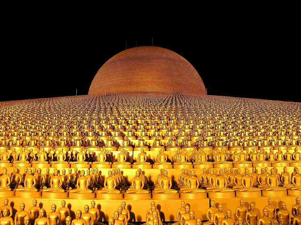 Dhammakaya Temple