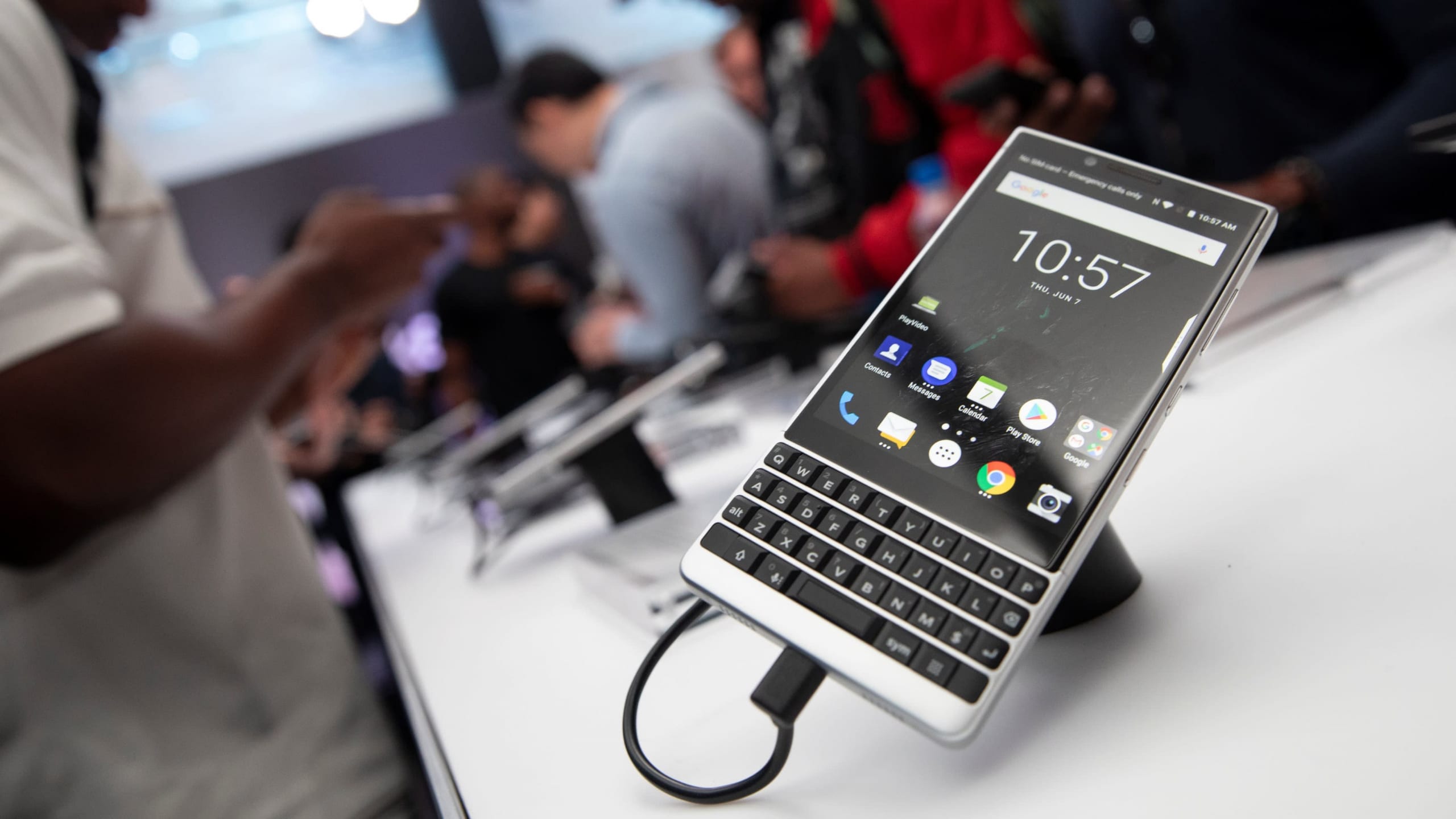 BlackBerry sta per tornare: nuovo smartphone 5G con tastiera fisica