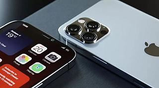 Gli iPhone del futuro potrebbero avere batterie più grandi