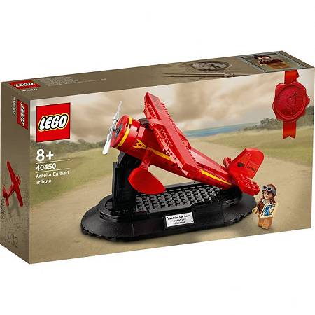 LEGO Amelia Earhart