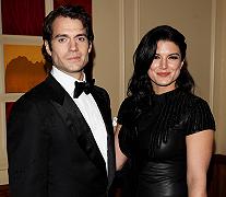 Henry Cavill criticato sui social per aver frequentato Gina Carano anni fa