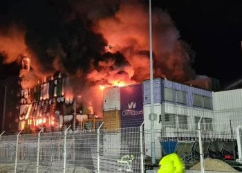 OVH, un incendio ha compromesso un intero data center a Strasburgo: centinaia di siti down anche in Italia
