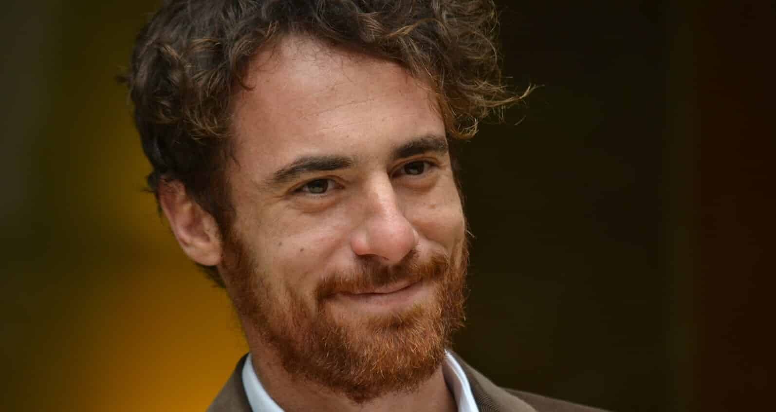 America Latina: la prima immagine dal set mostra Elio Germano