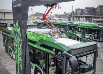 Autobus elettrici, a Milano debuttano le stazioni di ricarica di nuova generazione