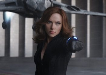 Black Widow: una foto dietro le quinte mostra il nuovo costume di Scarlett Johansson