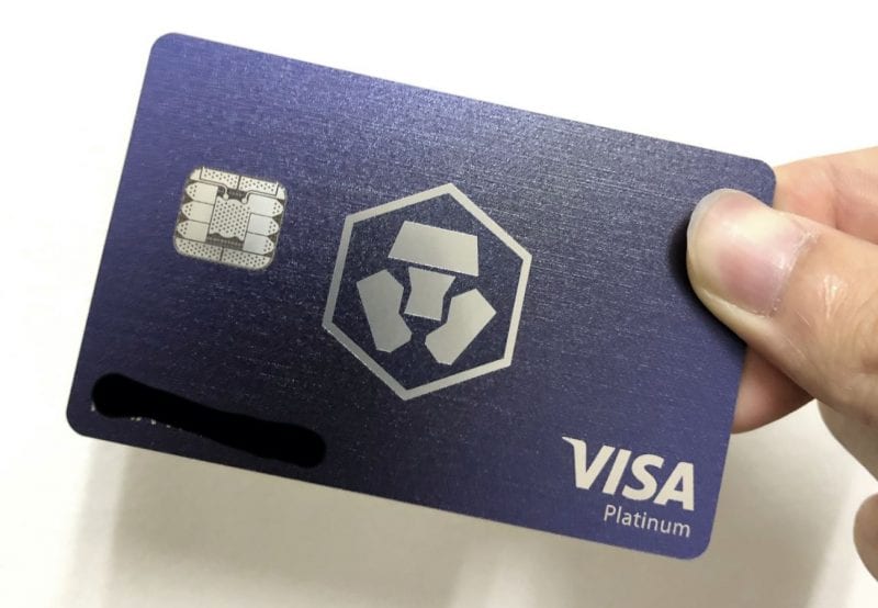 crypto visa plastic card italy