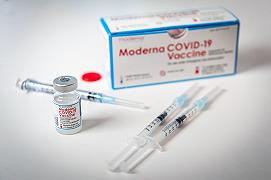 Vaccini Covid-19, no l’Unione Europea non si sta comportando in modo egoista