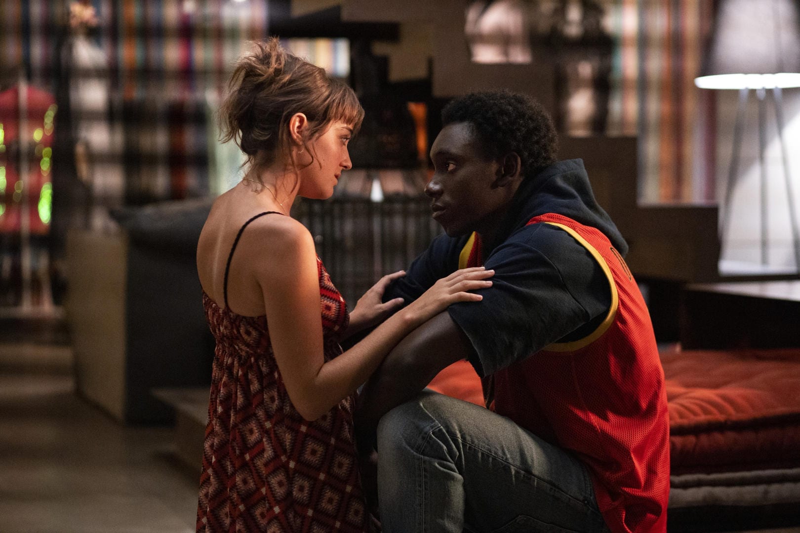 Zero: teaser trailer e prime immagini della serie tv sui supereroi di Netflix