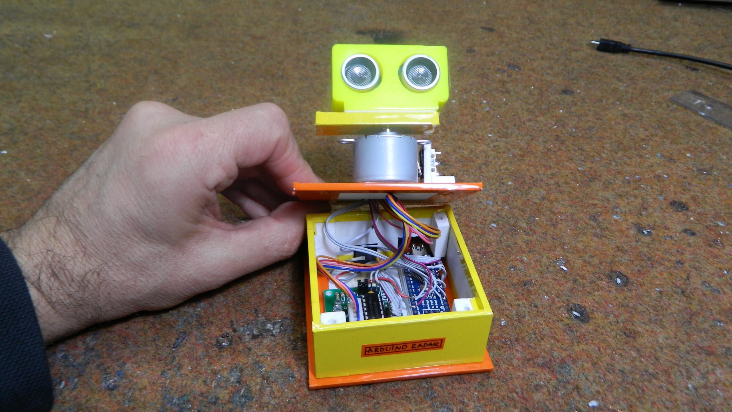 Un sonar ultrasonico può intercettare oggetti nascosti