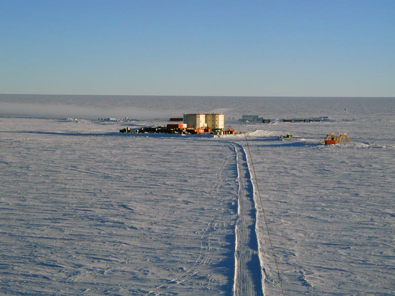 base concordia antartico