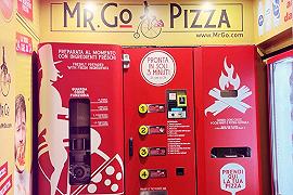 Pizza, a Roma arriva un distributore automatico: piangono i puristi, ma va bene così