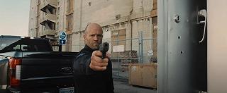 Wrath of Man: il red band trailer e una nuova clip del film con Jason Statham