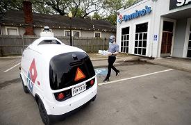 Domino’s Pizza si affida ai robot fattorino della Nuro, il test pilota ad Houston