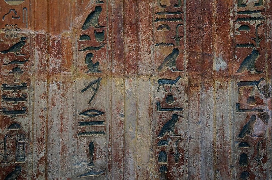 La dama misteriosa: scoperta per la prima volta una mummia incinta