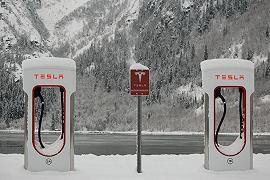 Norvegia: dominano le auto elettriche, le auto a benzina scendono sotto al 5%