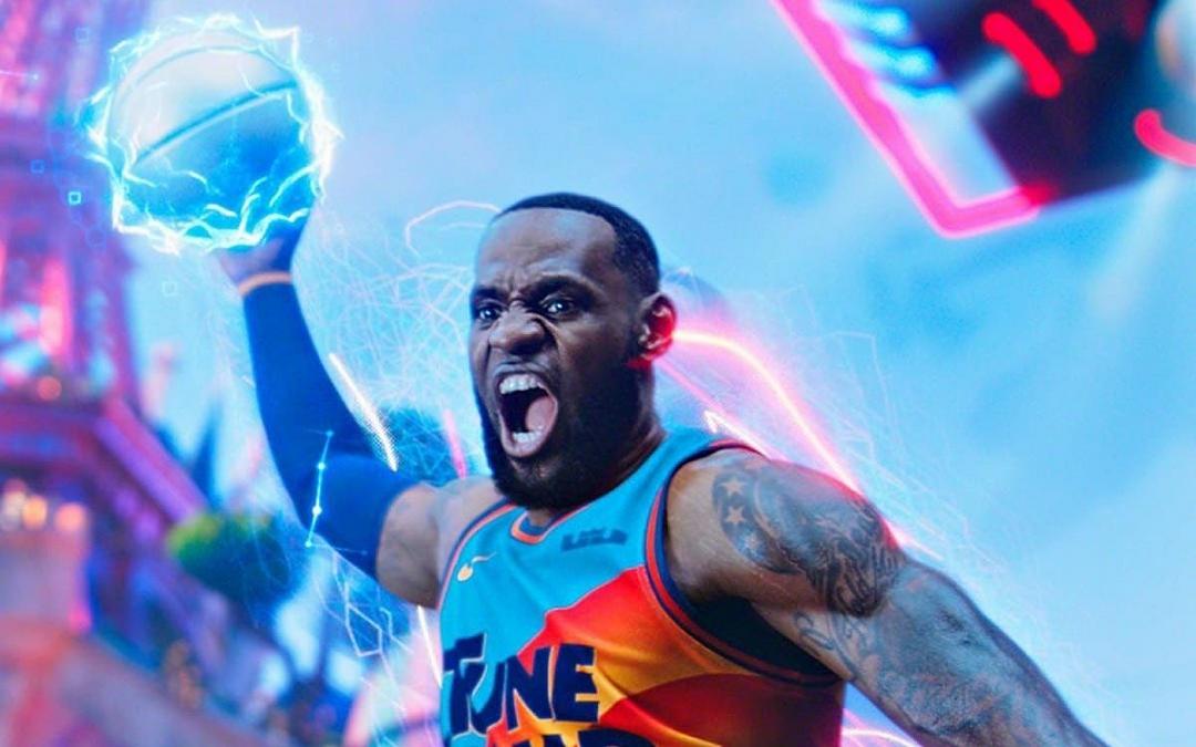 Space Jam 2: il nuovo poster rivela il titolo italiano e la data di uscita