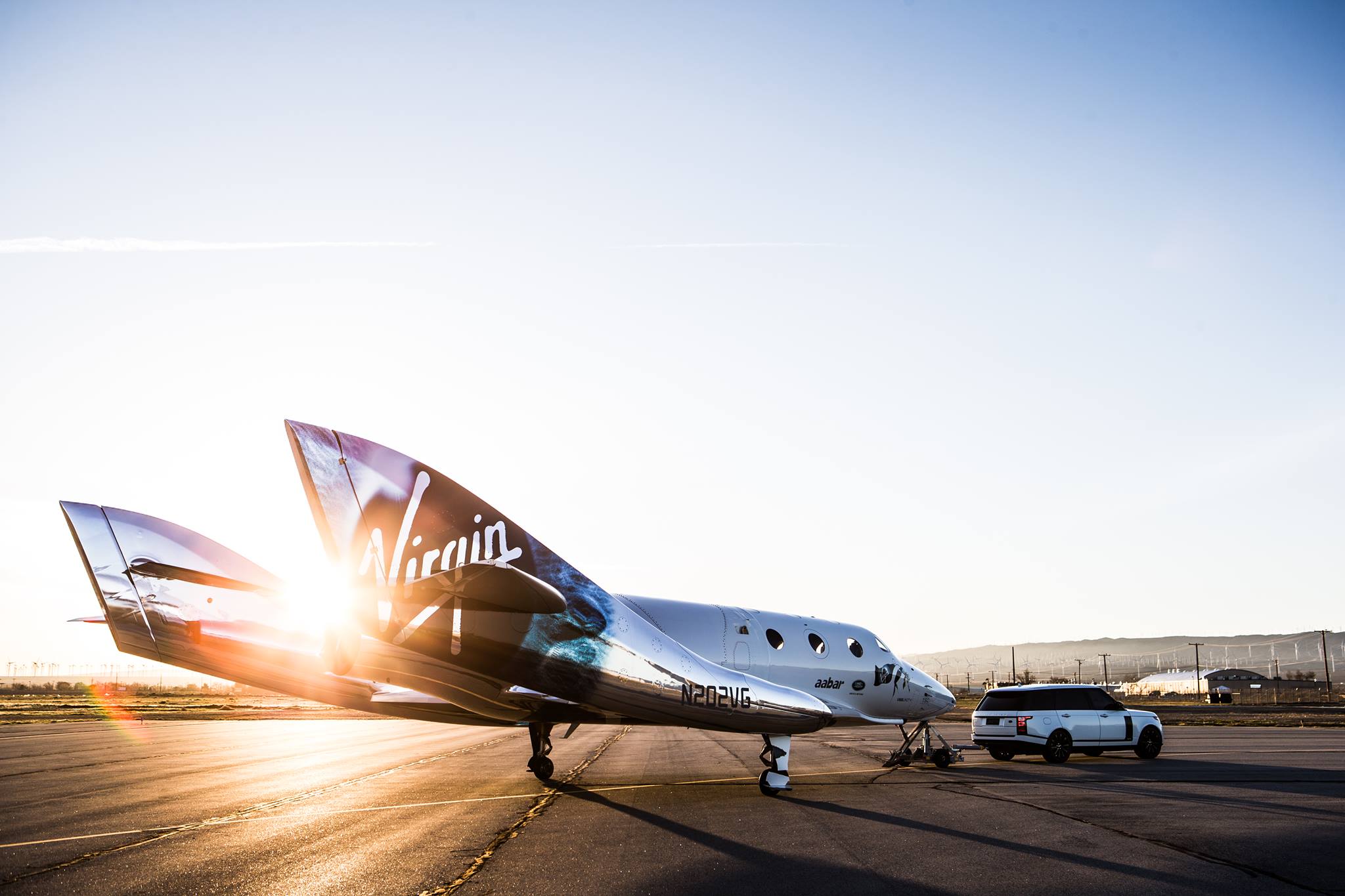 Il primo volo spaziale privato di Virgin Galactic è in programma per agosto