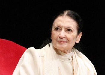 Carla Fracci: morta a 84 anni la celebre ballerina italiana
